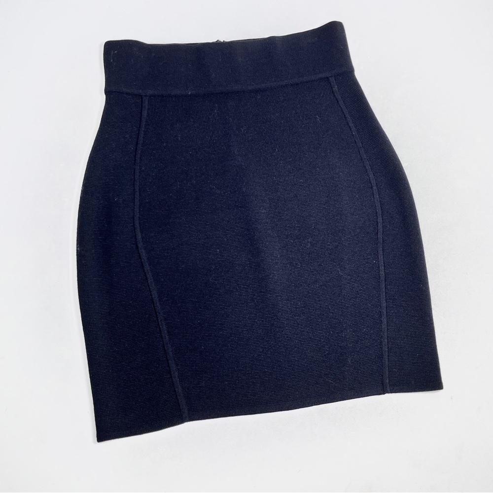 STUDIO 121 merino wool bodycoon skirt